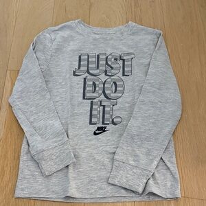 Nike Kids Heather Gray Long Sleeve Tee